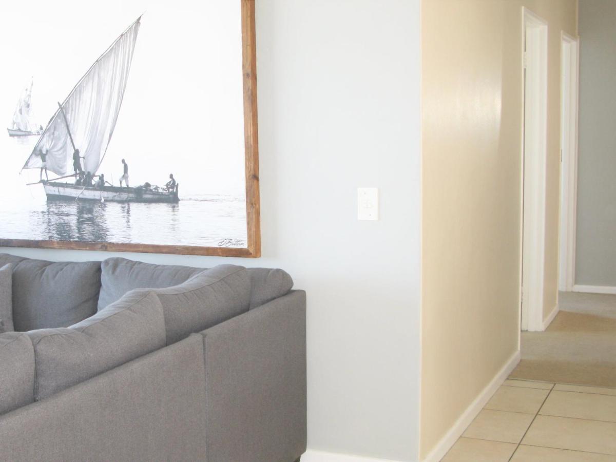 Beachfront House - Hermanus Whale View Villa Екстериор снимка