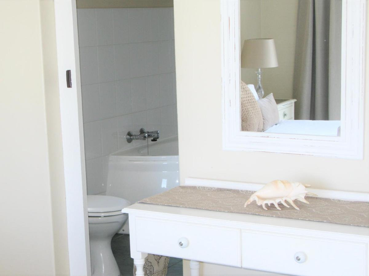 Beachfront House - Hermanus Whale View Villa Екстериор снимка