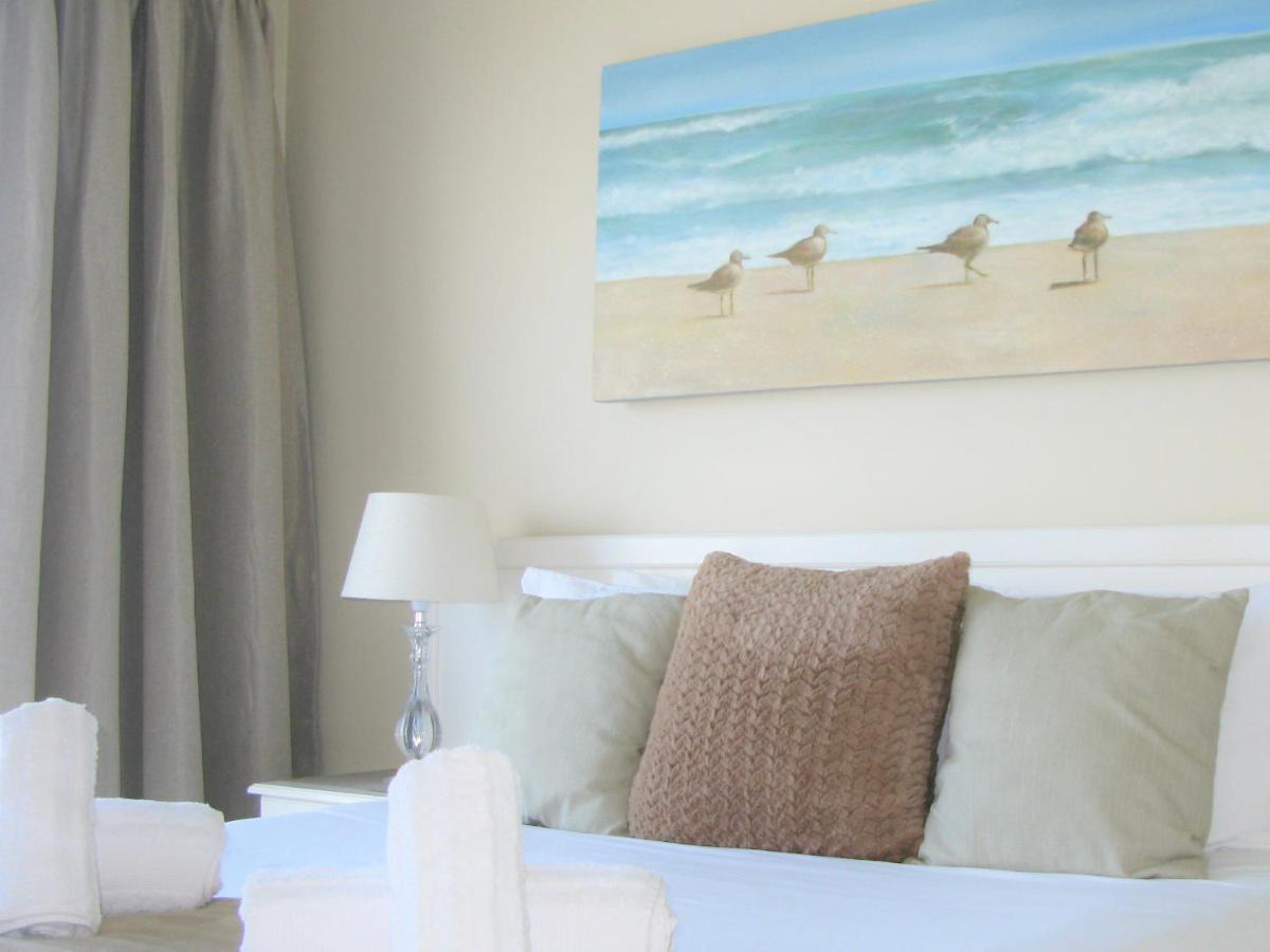 Beachfront House - Hermanus Whale View Villa Екстериор снимка