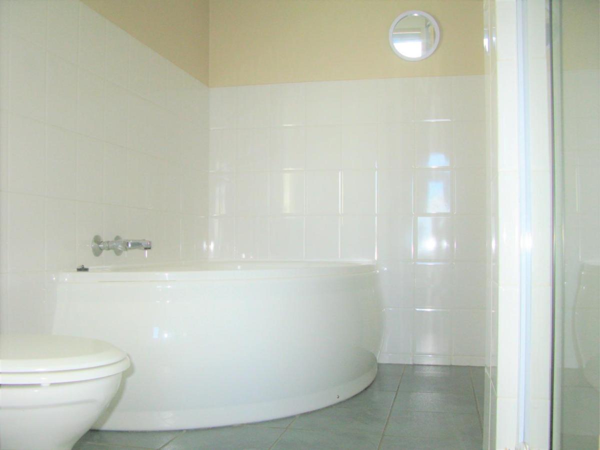 Beachfront House - Hermanus Whale View Villa Екстериор снимка
